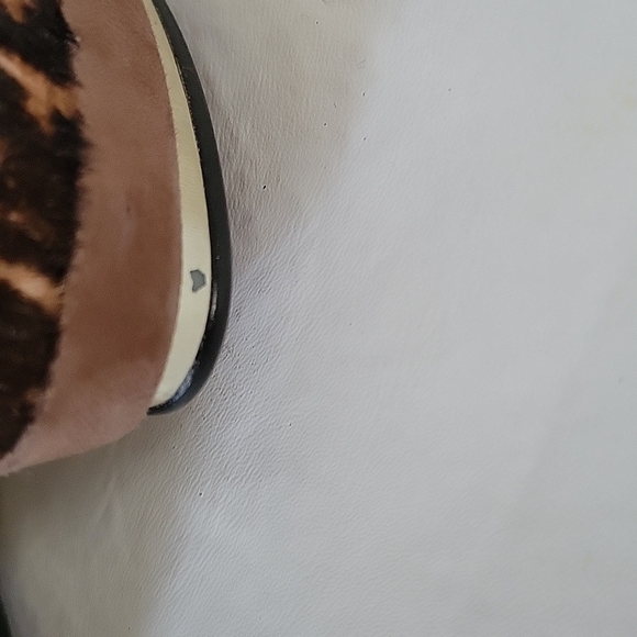 NEW Vince Camuto Dira Leopard Animal Print Calf Hai Platform Booties Size 7.5 - Picture 3 of 15